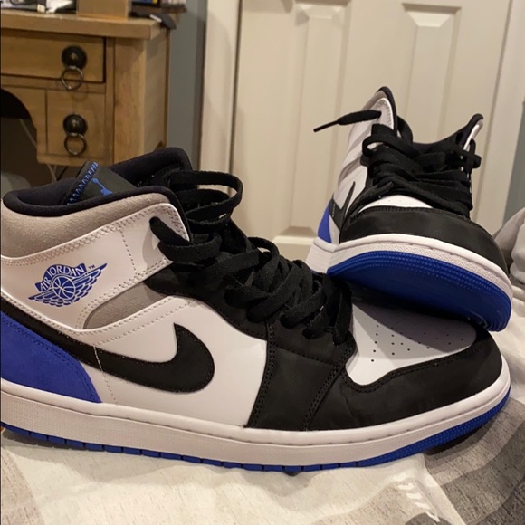 Jordan Se Mid Game Royal Black Toe Size 
